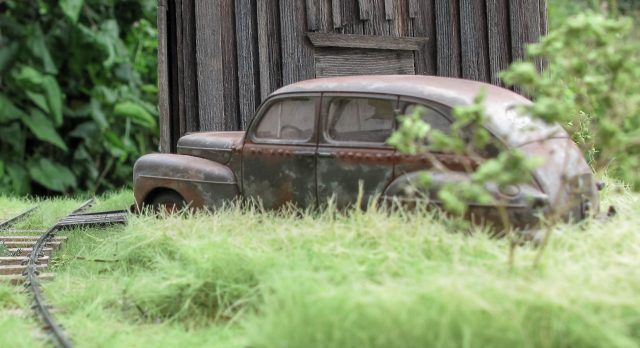 Rusty Car-100